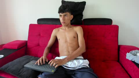 mister_jhonxxx online show from December 7, 2024, 12:45 pm