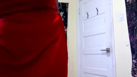 Snapshot of mistress_kasha chatting on January 18, 2026, 7:39 pm Mistress Kaha online show from January 18, 2026, 7:39 pm