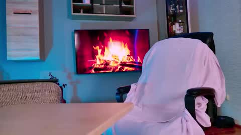 Snapshot of mistressellie chatting on February 17, 2026, 1:51 pm MitressEllie--Your Bratty Miss online show from February 17, 2026, 1:51 pm