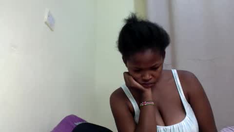 Snapshot of misty_shee chatting on February 7, 2026, 8:01 pm misty_shee online show from February 7, 2026, 8:01 pm