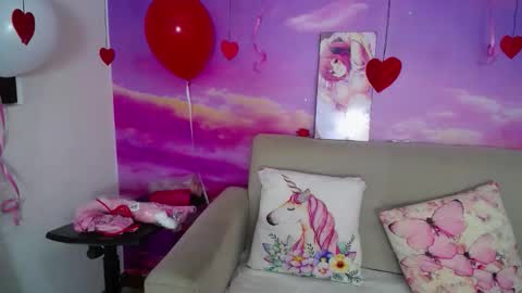 mitsuri_nyx online show from February 17, 2026, 12:01 pm