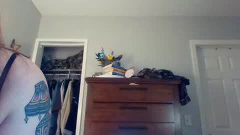 Snapshot of mollsballs123 chatting on November 21, 2025, 7:51 am mollsballs123 online show from November 21, 2025, 7:51 am