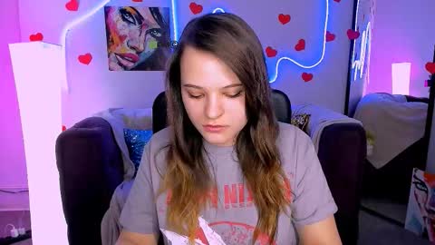 Snapshot of molly_mouse_ chatting on February 24, 2026, 1:20 pm Molly online show from February 24, 2026, 1:20 pm