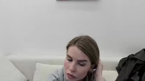 mollycem345 online show from March 11, 2026, 6:47 pm