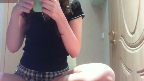 Hailey online show from November 16, 2025, 12:49 am