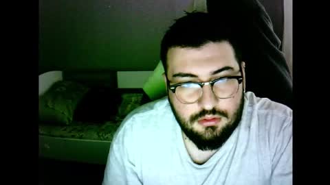 Snapshot of moneyman__24 chatting on December 10, 2024, 7:05 am Mert online show from December 10, 2024, 7:05 am