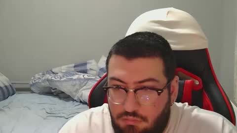 Snapshot of moneyman__24 chatting on February 20, 2025, 12:08 am Mert online show from February 20, 2025, 12:08 am