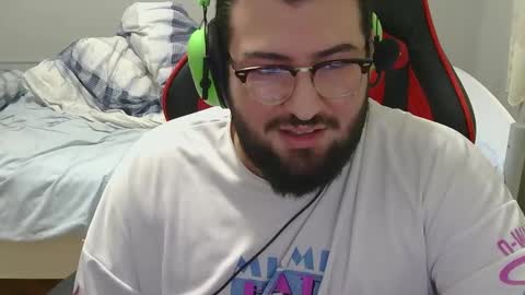 Snapshot of moneyman__24 chatting on February 20, 2025, 10:15 pm Mert online show from February 20, 2025, 10:15 pm