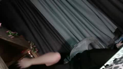 MonicaBravaa online show from January 7, 2026, 5:59 pm