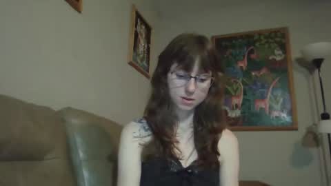 monkeygirl9 come play with me slut daddy bad spanking cute girl submissive online show from February 26, 2026, 6:34 am