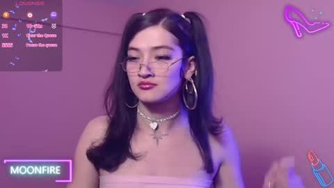 Nicky  online show from November 25, 2025, 4:12 am