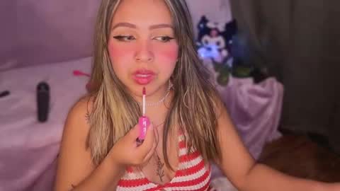 moonxxvelvet online show from February 26, 2026, 7:35 pm