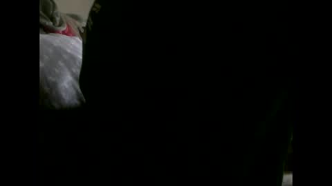 Snapshot of mowgli1977 chatting on March 4, 2026, 8:42 am mowgli1977 online show from March 4, 2026, 8:42 am