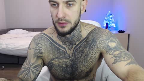 mr_nobody313 online show from December 4, 2024, 10:02 am