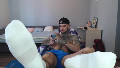 mr_nobody313 online show from February 27, 2025, 12:13 pm