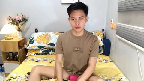 KYLE online show from November 6, 2025, 2:34 am