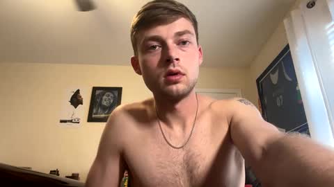 Snapshot of mrcoolguy68 chatting on October 1, 2025, 11:00 pm mrcoolguy68 online show from October 1, 2025, 11:00 pm