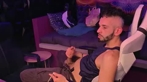 Snapshot of mrlongplay835366 chatting on February 22, 2026, 4:13 am mrlongplay835366 online show from February 22, 2026, 4:13 am