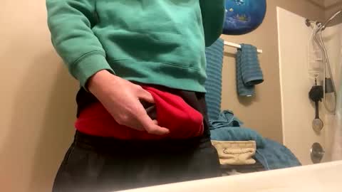 Snapshot of mrmeltyourheart chatting on January 17, 2026, 7:24 am James online show from January 17, 2026, 7:24 am