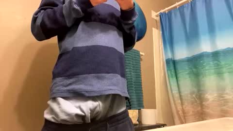 Snapshot of mrmeltyourheart chatting on February 7, 2026, 2:59 am James online show from February 7, 2026, 2:59 am