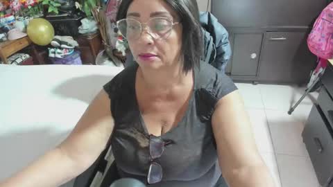 mrs_mommy online show from January 18, 2026, 6:55 pm
