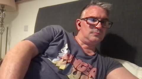 Snapshot of mrsensible chatting on October 18, 2025, 10:43 pm Mr Sensible online show from October 18, 2025, 10:43 pm