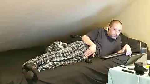 mrxhere online show from February 16, 2025, 12:19 am