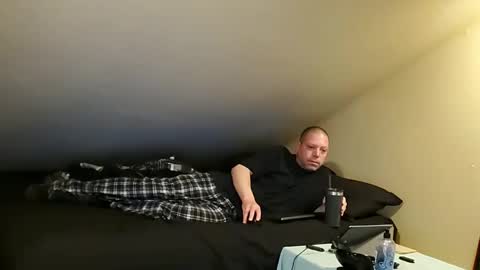 mrxhere online show from February 27, 2025, 9:47 pm