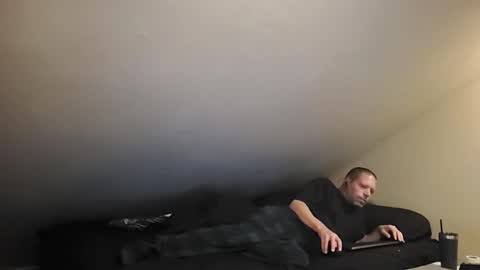 mrxhere online show from October 26, 2025, 4:02 pm