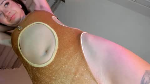 Snapshot of ms_pickless chatting on October 8, 2025, 3:20 pm Annabelle online show from October 8, 2025, 3:20 pm