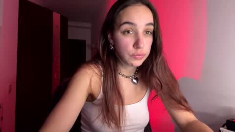 Snapshot of ms_sophiee chatting on February 3, 2026, 7:08 pm ms_sophiee online show from February 3, 2026, 7:08 pm