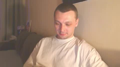 Erik online show from October 15, 2025, 12:55 am