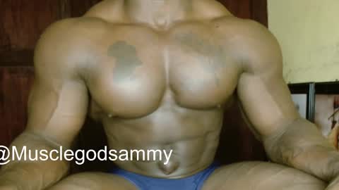 musclegod23 online show from February 2, 2026, 7:01 pm