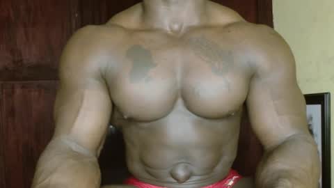 musclegod23 online show from February 16, 2026, 2:02 pm