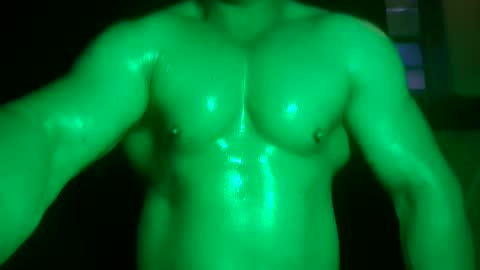 Snapshot of muscles_hulk chatting on December 3, 2024, 2:47 am Hulk Muscles - NEW ACCOUNT online show from December 3, 2024, 2:47 am