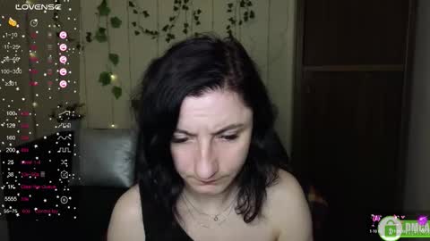 Jenya online show from November 22, 2025, 6:51 pm