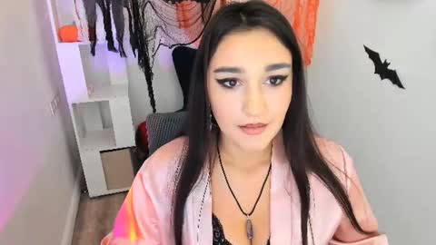 museofheart online show from October 27, 2025, 11:47 am