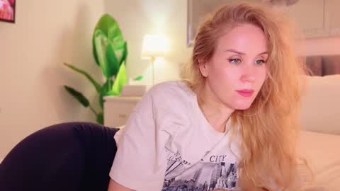 Snapshot of myassistant chatting on February 26, 2026, 9:58 pm Mya-be Yours P online show from February 26, 2026, 9:58 pm