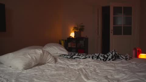 Snapshot of mynaughtynights chatting on February 5, 2026, 3:49 pm Sima online show from February 5, 2026, 3:49 pm