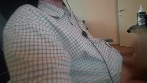 Snapshot of mysteryboy497 chatting on November 12, 2025, 1:22 pm mysteryboy497 online show from November 12, 2025, 1:22 pm