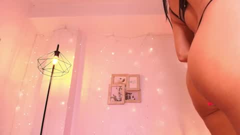 Snapshot of mystic_carito chatting on February 25, 2026, 8:18 pm mystic carito online show from February 25, 2026, 8:18 pm