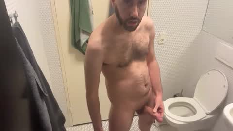 mytrallala online show from February 11, 2026, 6:35 pm