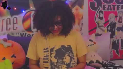 Snapshot of n1nt3ndh03 chatting on December 13, 2024, 6:00 am kiwi online show from December 13, 2024, 6:00 am