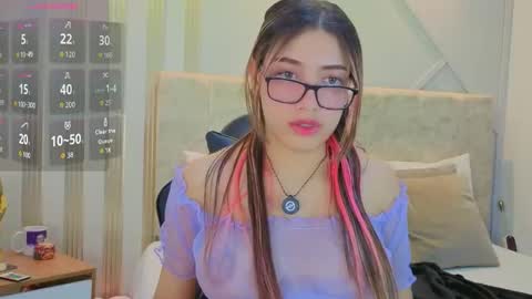 nami_sweet_ online show from February 17, 2026, 11:18 am