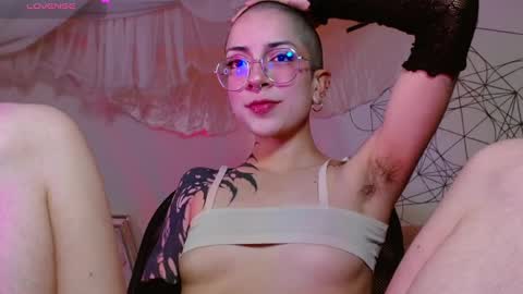 Alma  Maria online show from February 13, 2025, 4:11 am