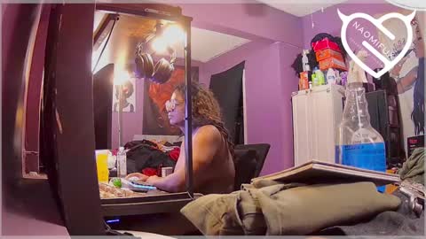 Naomi online show from March 5, 2025, 12:38 am