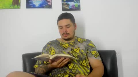 Snapshot of narciso_kh chatting on February 19, 2026, 12:06 am deibyd online show from February 19, 2026, 12:06 am