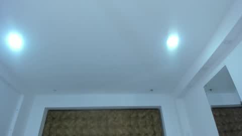   online show from February 9, 2025, 12:08 pm