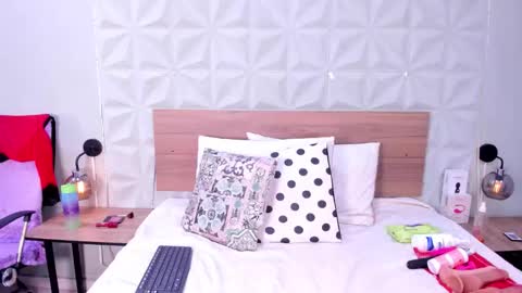 Snapshot of natasha_jurado chatting on November 10, 2025, 10:42 pm N A T A S H A online show from November 10, 2025, 10:42 pm