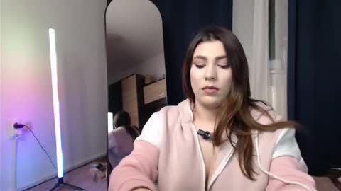 Snapshot of natashaxvibe chatting on March 1, 2026, 6:43 pm Natasha online show from March 1, 2026, 6:43 pm